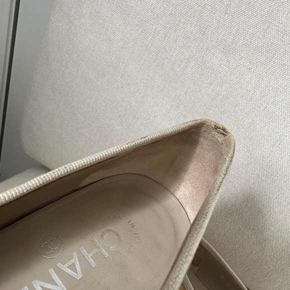 Authentic Chanel Flats black and nude Patent Leather size 36 - Picture 9 of 10
